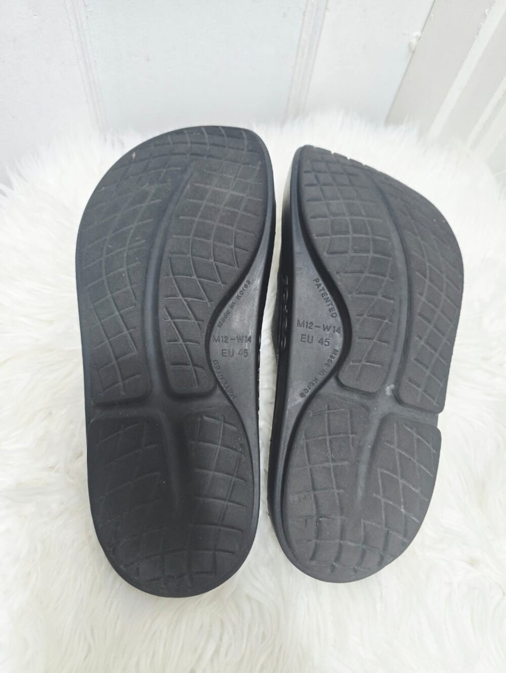Oofos Ooahh Black Unisex Sports Slide Recovery LN M12 W14 Recovery Men Women - Picture 5 of 8